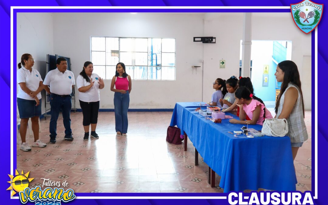 Clausura de la Academia de Verano de Bisutería y Mini Manicurista